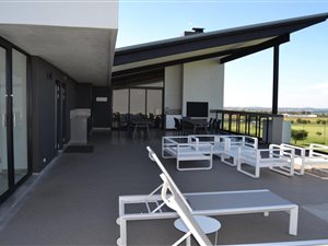 2 Bed Apartment in Midfield Estate