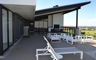 2 Bedroom Apartment in Midfield Estate