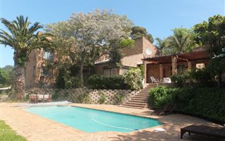 4 Bedroom House in Hout Bay and surrounds