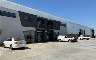 1272 m² Industrial space in Louwlardia