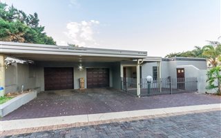 3 Bedroom House in Paardekraal
