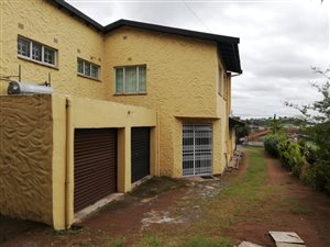 5 Bed House in Chatsworth Central