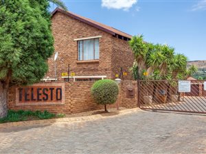 2 Bed Townhouse in Wilgeheuwel