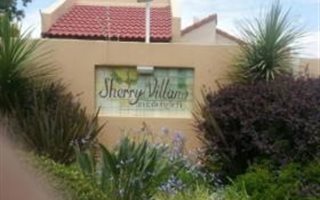 2 Bedroom Townhouse in Edenglen