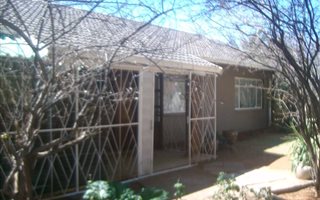 3 Bedroom House in Cassandra