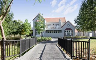4 Bedroom House in Boschenmeer Golf Estate