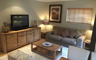 1 Bedroom Garden Cottage in Sandhurst