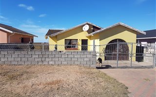 3 Bedroom House in Motherwell