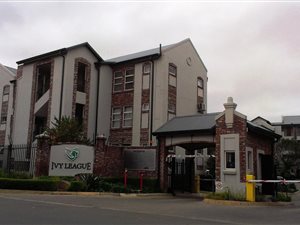 1 Bed Apartment in Mooivallei Park