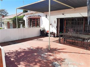 2 Bed House in Orange Grove