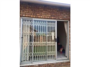 2 Bed Townhouse in Kyalami Hills