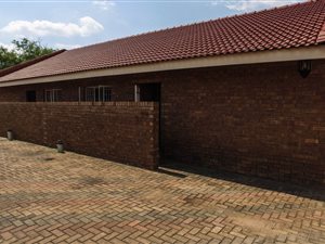 2 Bed Townhouse in Erasmus