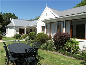 5 Bed House in Belvidere