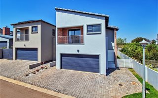 3 Bedroom House in Olympus