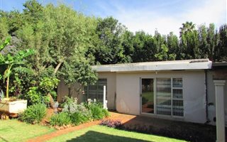 1 Bedroom Apartment in Bedfordview