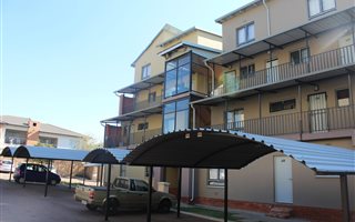 2 Bedroom Apartment in Erand Gardens