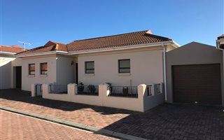 2 Bedroom House in Riversdale
