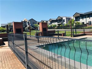 3 Bed Apartment in Blue Hills
