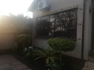 3 Bed House in Nigel Central