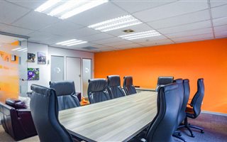 485 m² Commercial space in Glenwood