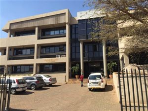 411 m² Office Space in Auckland Park