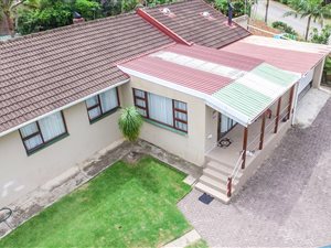 6 Bedroom House in Sunrise on Sea