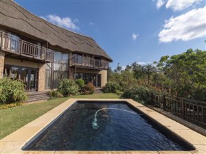 4 Bed House in Phezulu