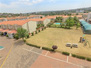 3 Bed Townhouse in Bedfordview