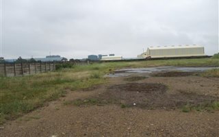 1.2 ha Land available in Alton