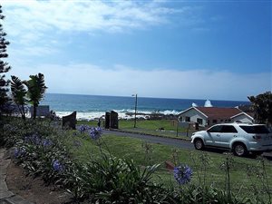 2 Bed Apartment in Port Edward