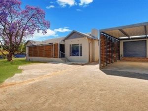 4 Bed House in Johannesburg North