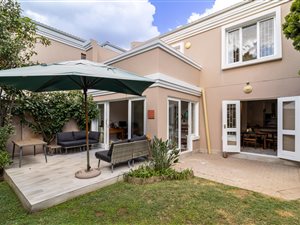 3 Bed House in Lonehill