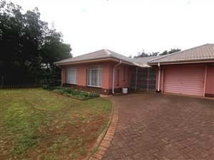 3 Bed House in Three Rivers East
