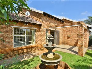 2 Bed Townhouse in Allens Nek