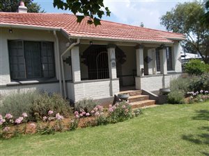 3 Bed House in Westdene