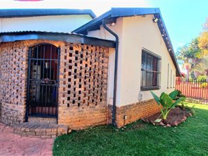 4 Bed House in Mountain View