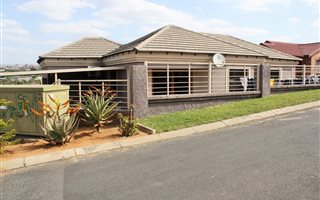 3 Bedroom House in Kamagugu
