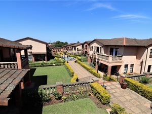2 Bed Duplex in Plantations