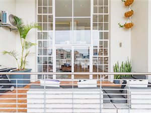 2 Bed Apartment in Cape Town City Centre