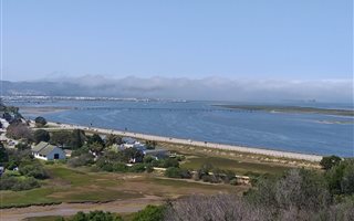 864 m² Land available in Kanonkop