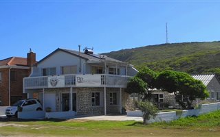 6 Bed, Bed and Breakfast in Agulhas