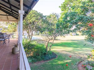 3 Bed Apartment in Wakenshaw Estate