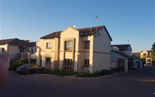 2 Bedroom Cluster in Boardwalk Villas
