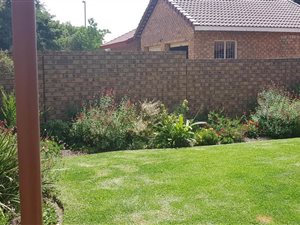 3 Bed Townhouse in Erasmus