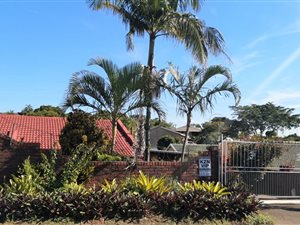 3 Bed House in Centenary Park