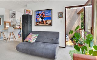 1 Bedroom Apartment in Parktown North
