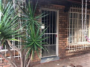 2 Bed Townhouse in Erasmuskloof
