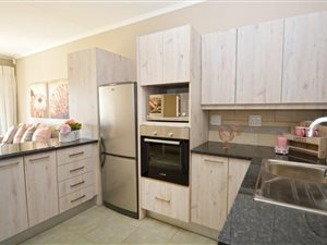 1 Bed Apartment in Fourways