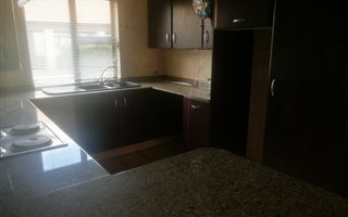 3 Bedroom Apartment in Brentwood