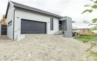 3 Bedroom House in Monte Christo
